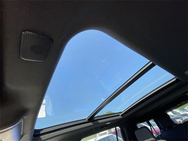 Photo of 2023 Black Chevrolet Suburban