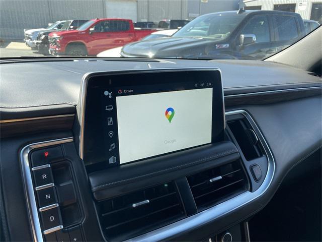 Photo of 2023 Black Chevrolet Suburban