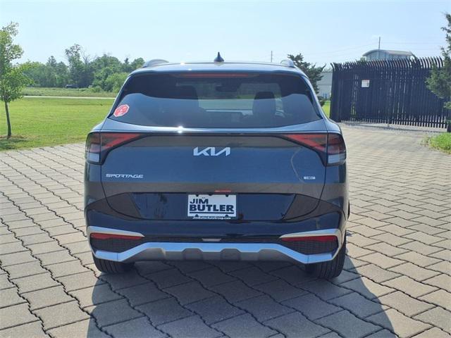 Photo of 2025 Gravity Gray Kia Sportage Hybrid
