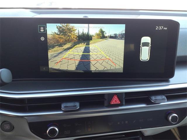 Photo of 2025 Aurora Black Pearl Kia Sorento Hybrid