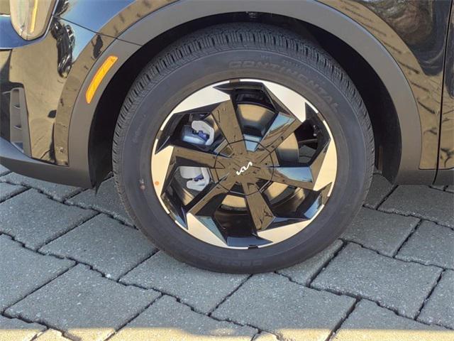 Photo of 2025 Aurora Black Pearl Kia Sorento Hybrid