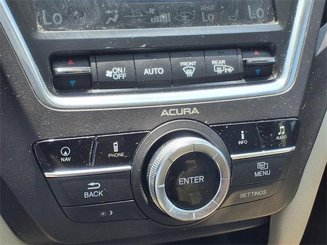 Photo of 2016 Crystal Black Pearl Acura MDX