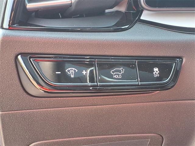 Photo of 2025 Snow White Pearl Kia Niro EV