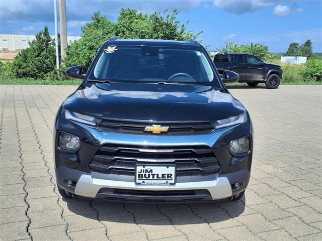 Photo of 2023 Mosaic Black Metallic Chevrolet Trailblazer