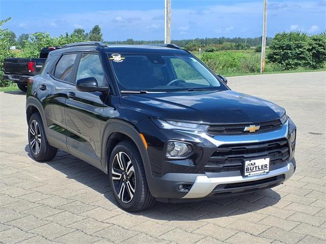 Photo of 2023 Mosaic Black Metallic Chevrolet Trailblazer
