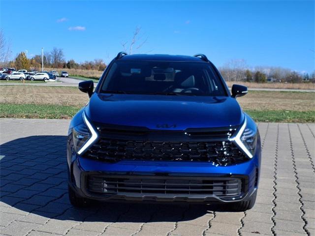 Photo of 2025 Sapphire Blue Kia Sportage