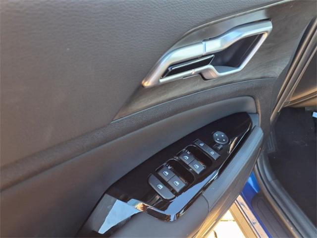 Photo of 2025 Sapphire Blue Kia Sportage