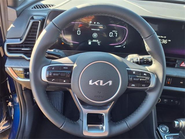 Photo of 2025 Sapphire Blue Kia Sportage
