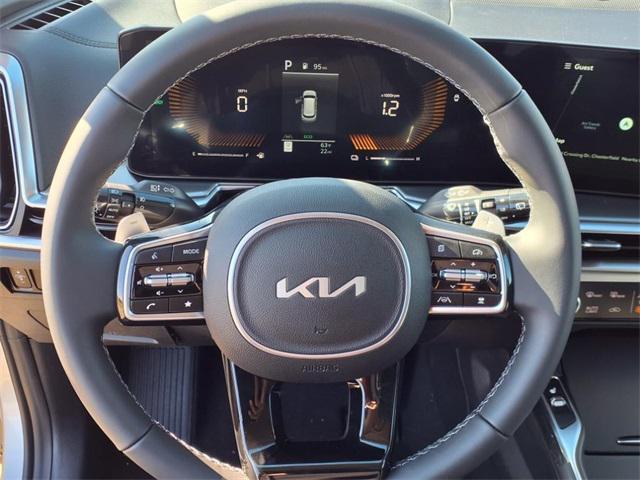 Photo of 2025 Silky Silver Kia Sorento Hybrid