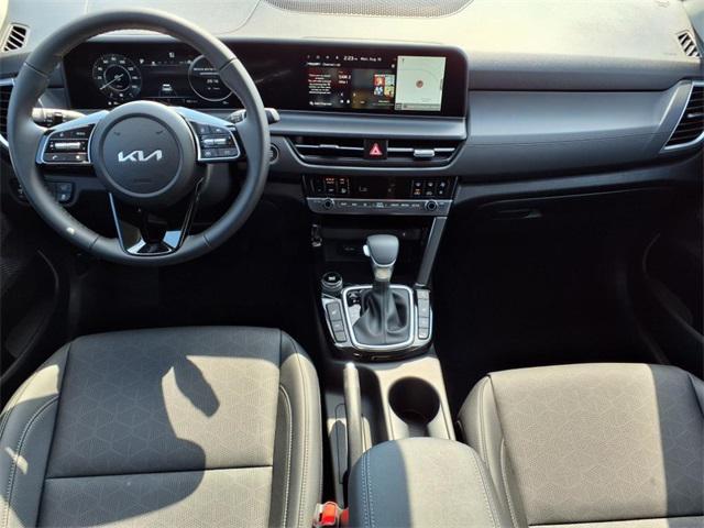 Photo of 2026 Snow White Pearl Kia Seltos