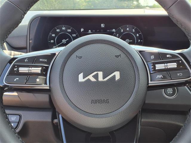 Photo of 2026 Snow White Pearl Kia Seltos