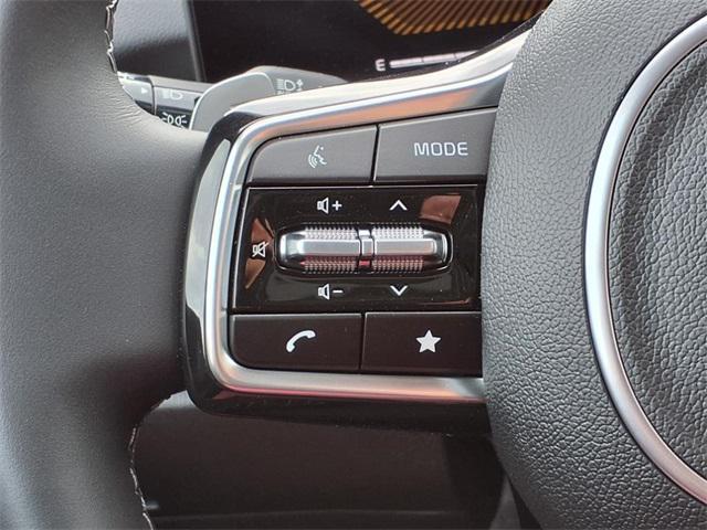 Photo of 2025 Interstellar Gray Kia Sorento Hybrid