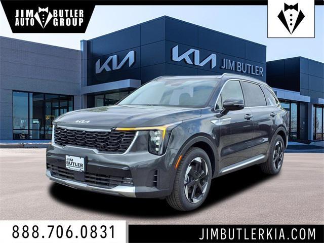 Photo of 2025 Interstellar Gray Kia Sorento Hybrid