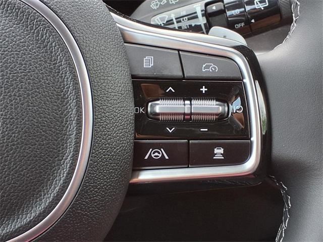 Photo of 2025 Interstellar Gray Kia Sorento Hybrid