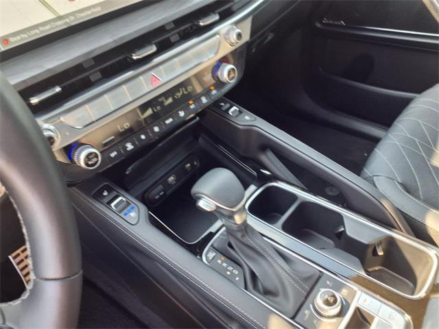 Photo of 2025 Wolf Gray Kia Telluride