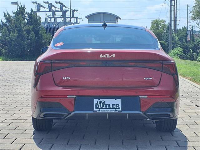 Photo of 2025 Runway Red Kia K5