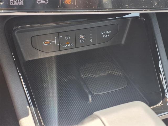 Photo of 2025 Runway Red Kia K5