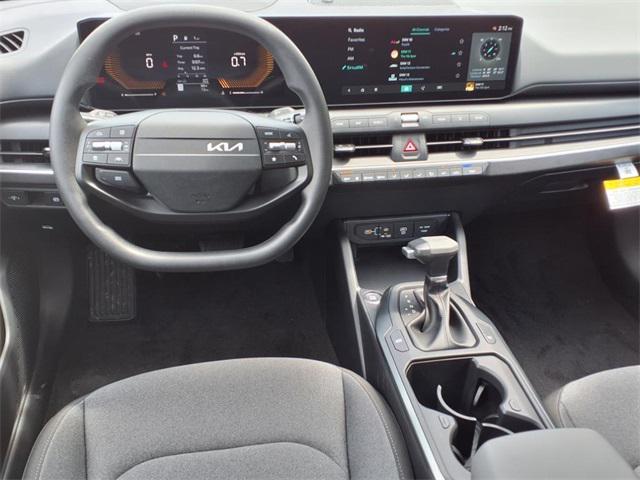 Photo of 2025 Currant Red Kia K4