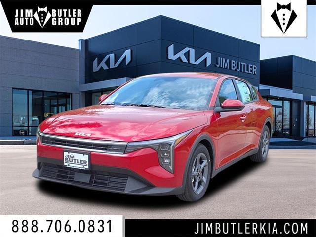 Photo of 2025 Currant Red Kia K4