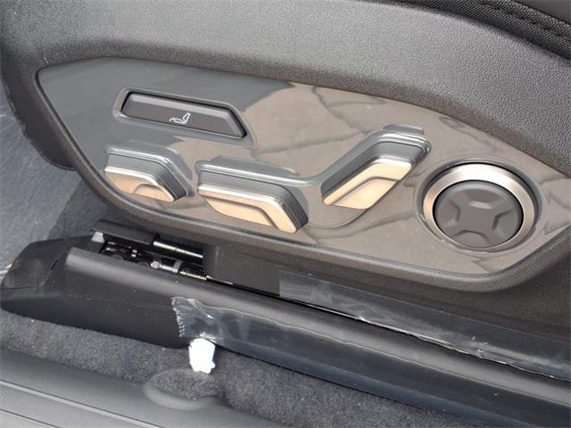Photo of 2026 C7s/Rbq Kia EV9