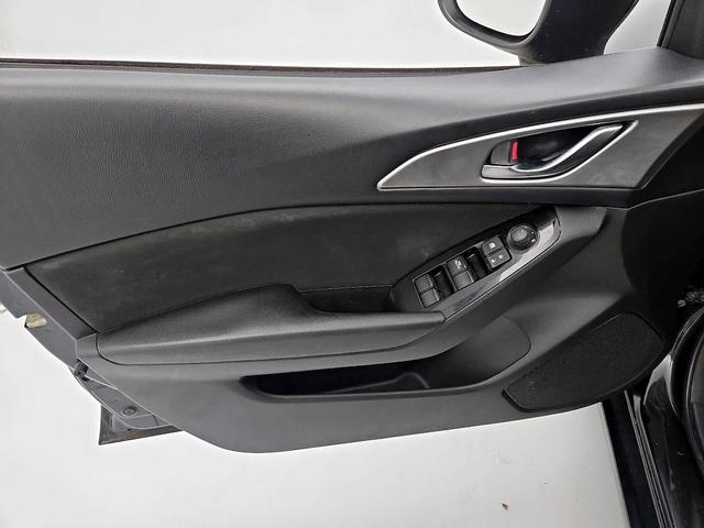 Photo of 2018 Black Mazda Mazda3