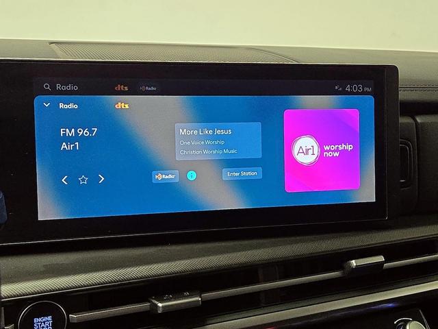 Photo of 2024 Gray Hyundai SANTA FE
