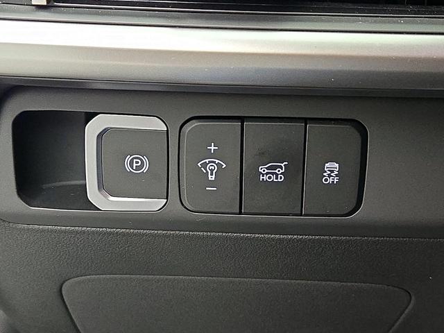 Photo of 2024 Gray Hyundai SANTA FE