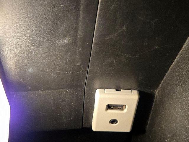Photo of 2016 White GMC Terrain
