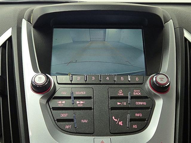 Photo of 2016 White GMC Terrain