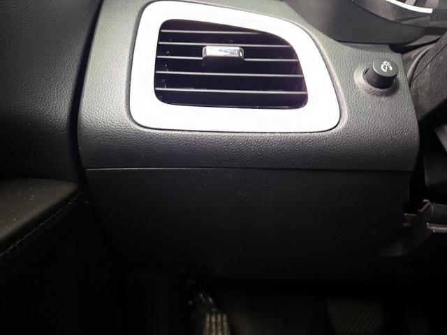 Photo of 2016 White GMC Terrain