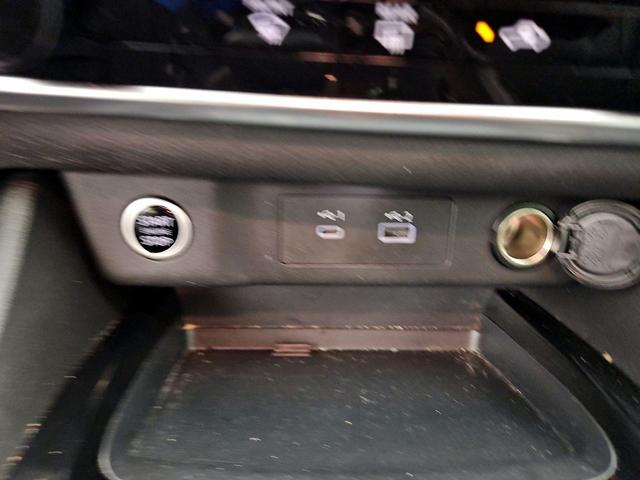 Photo of 2021 Gray Nissan Rogue