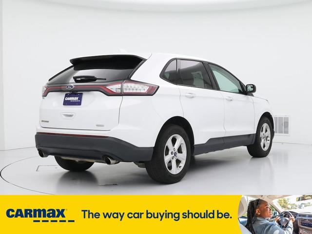 Photo of 2018 White Ford Edge