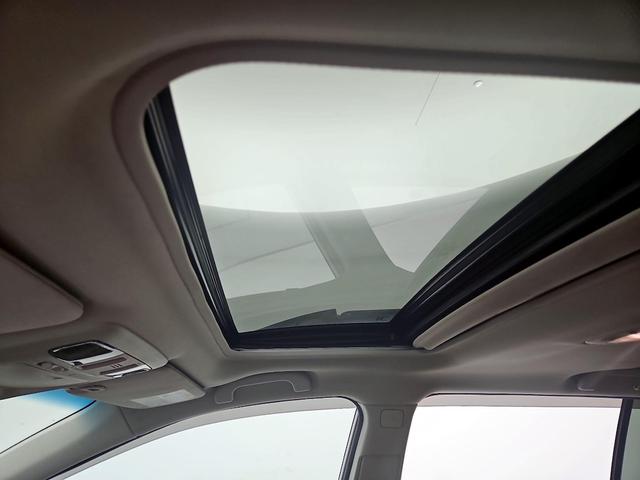 Photo of 2015 Tan Subaru Outback