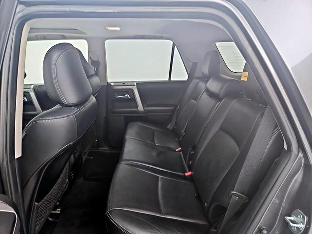 Photo of 2014 Gray Toyota 4Runner