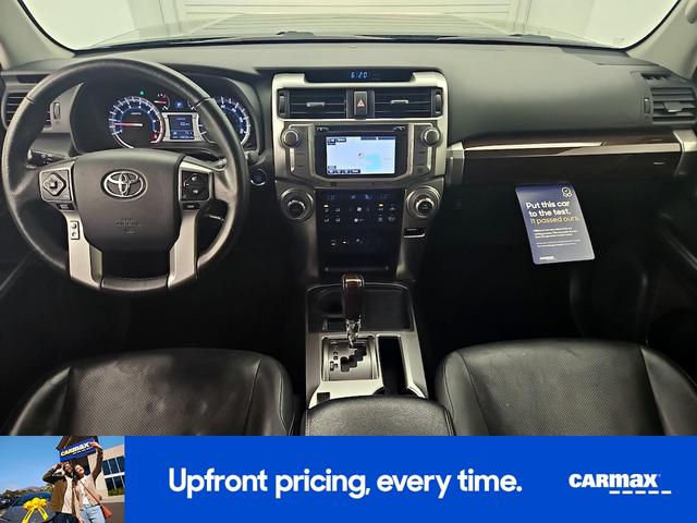 Photo of 2014 Gray Toyota 4Runner
