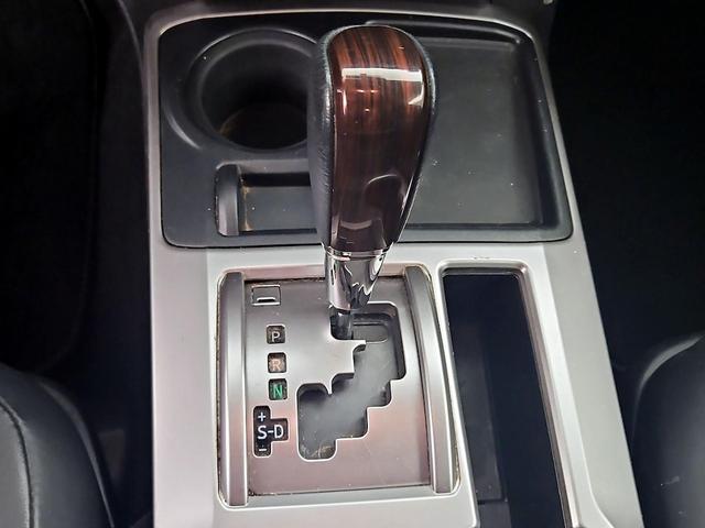 Photo of 2014 Gray Toyota 4Runner