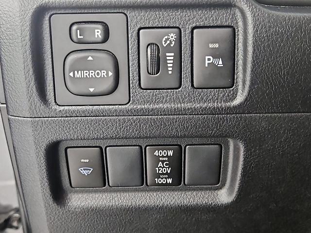 Photo of 2014 Gray Toyota 4Runner