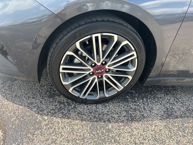 Photo of 2024 Gravity Gray Kia Forte