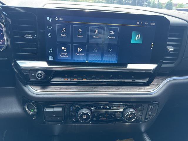 Photo of 2024 Black Chevrolet Silverado 1500