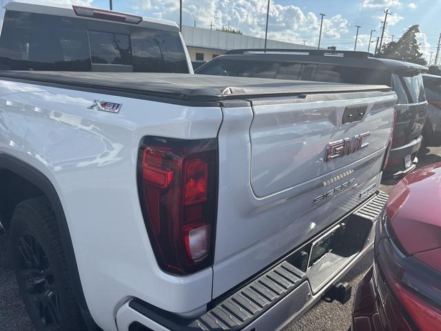 Photo of 2021 Summit White GMC Sierra 1500