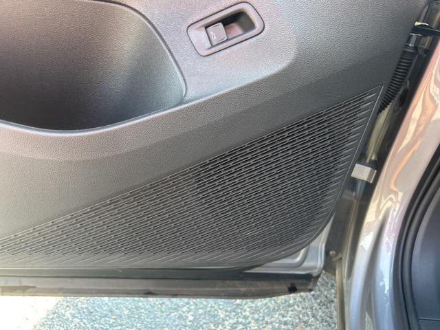 Photo of 2024 Gray Volkswagen Atlas Cross Sport