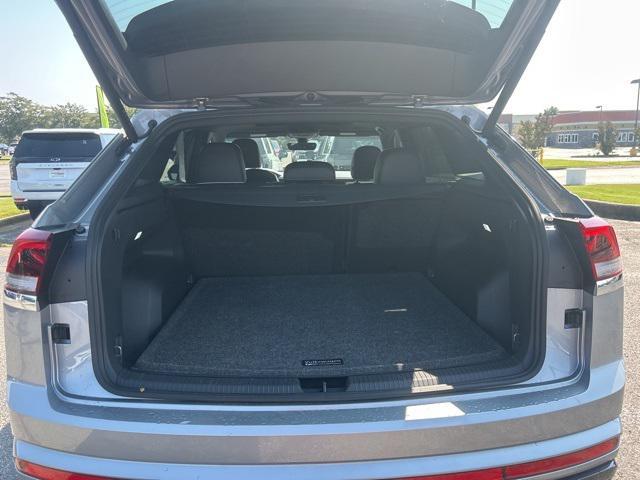 Photo of 2024 Gray Volkswagen Atlas Cross Sport