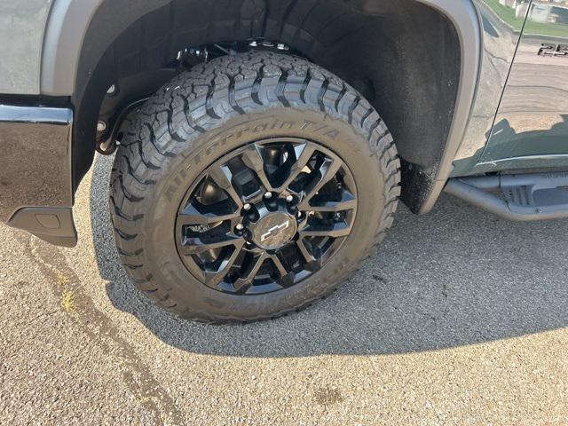 Photo of 2025 Cypress Gray Chevrolet Silverado 2500