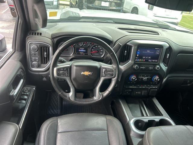 Photo of 2023 Silver Ice Metallic Chevrolet Silverado 2500