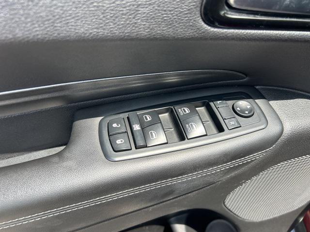 Photo of 2021 Octane Red Pearlcoat Dodge Durango