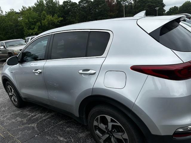 Photo of 2021 Sparkling Silver Kia Sportage