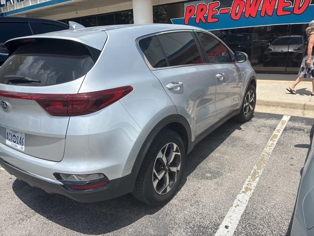 Photo of 2021 Sparkling Silver Kia Sportage