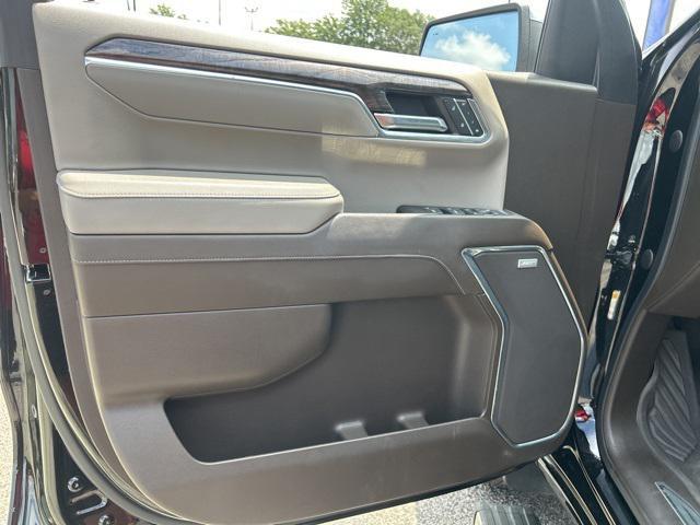 Photo of 2023 Black Chevrolet Silverado 1500