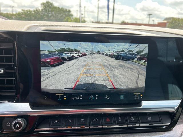 Photo of 2023 Black Chevrolet Silverado 1500