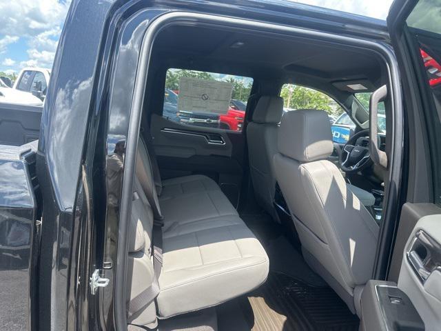 Photo of 2025 Black Chevrolet Silverado 1500